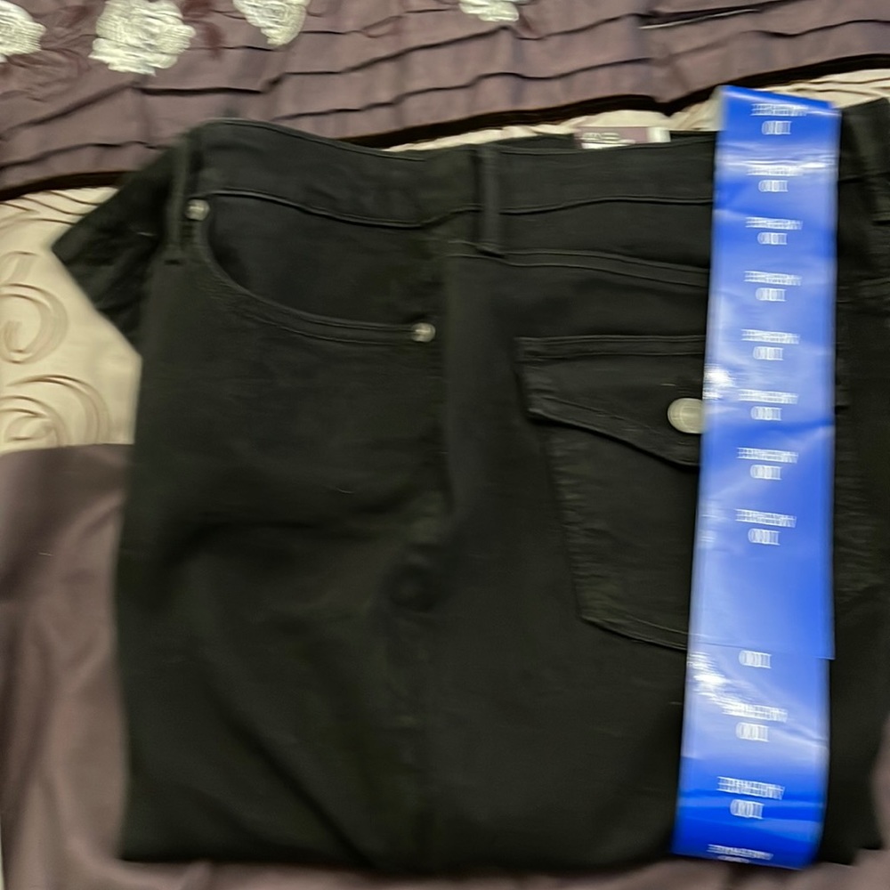 Gloria Vanderbilt Mid-Rise Jeans